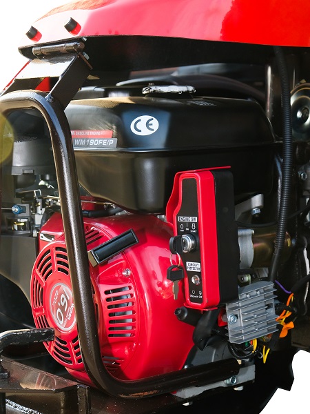 Трактор малогабаритный "Беларус-152" (дв. WEIMA WM190FE/P 16.0 л.с. с установкой грузов 05-4235011-А ), traktor-malogabaritniy-belarus-152-dv-weima-wm190fep-160-ls-s-ustanovkoy-gruzov-05-4235011-a | img-3